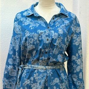 Women’ Dress / Shirt Faded Glory Blue Jean Like Design Size XL (16-18)
